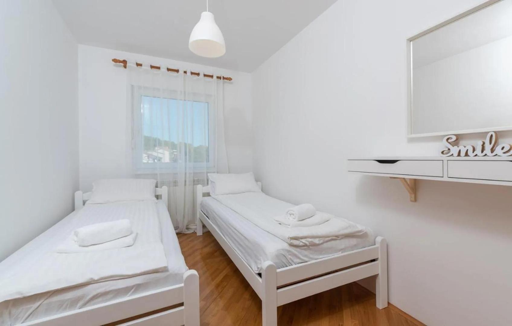 Apartment Near The Center/Beach Pula Extérieur photo